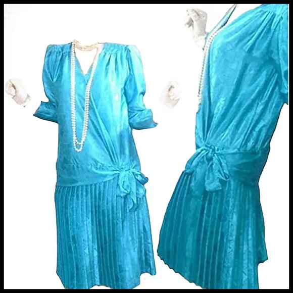 Vintage 20s Style Drop Waist Dress with Art Deco Print - 80s Flapper Costume - Picture 4 of 13